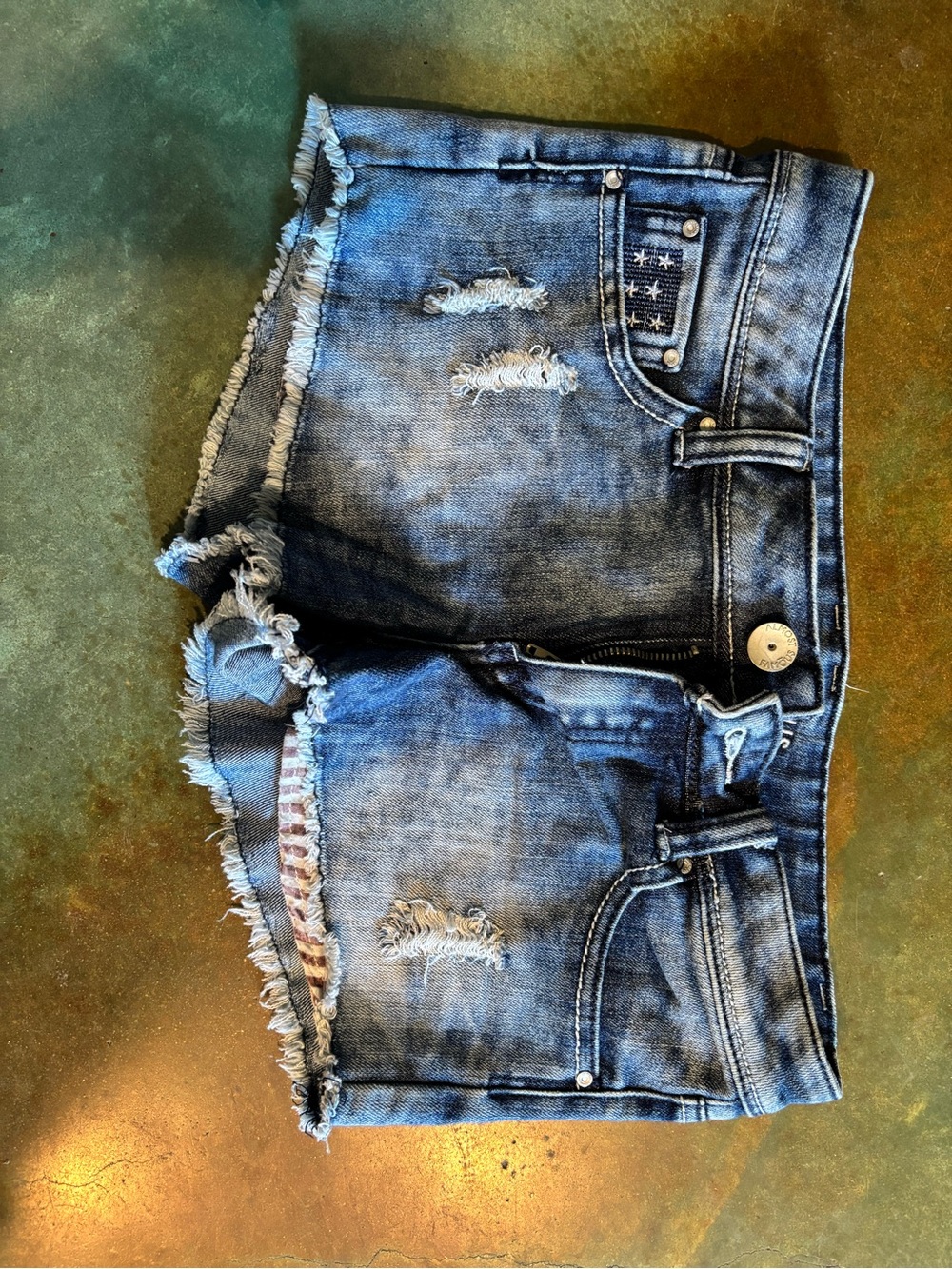 Size 7 Almost Famous Distressed Frayed Hem Denim Shorts - Blue